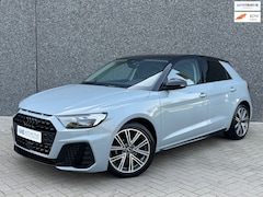 Audi A1 Sportback - 25 TFSI S-Line | Carplay | Rijstrook assistent | LED | Cruise control | DAB | Parkeer sens