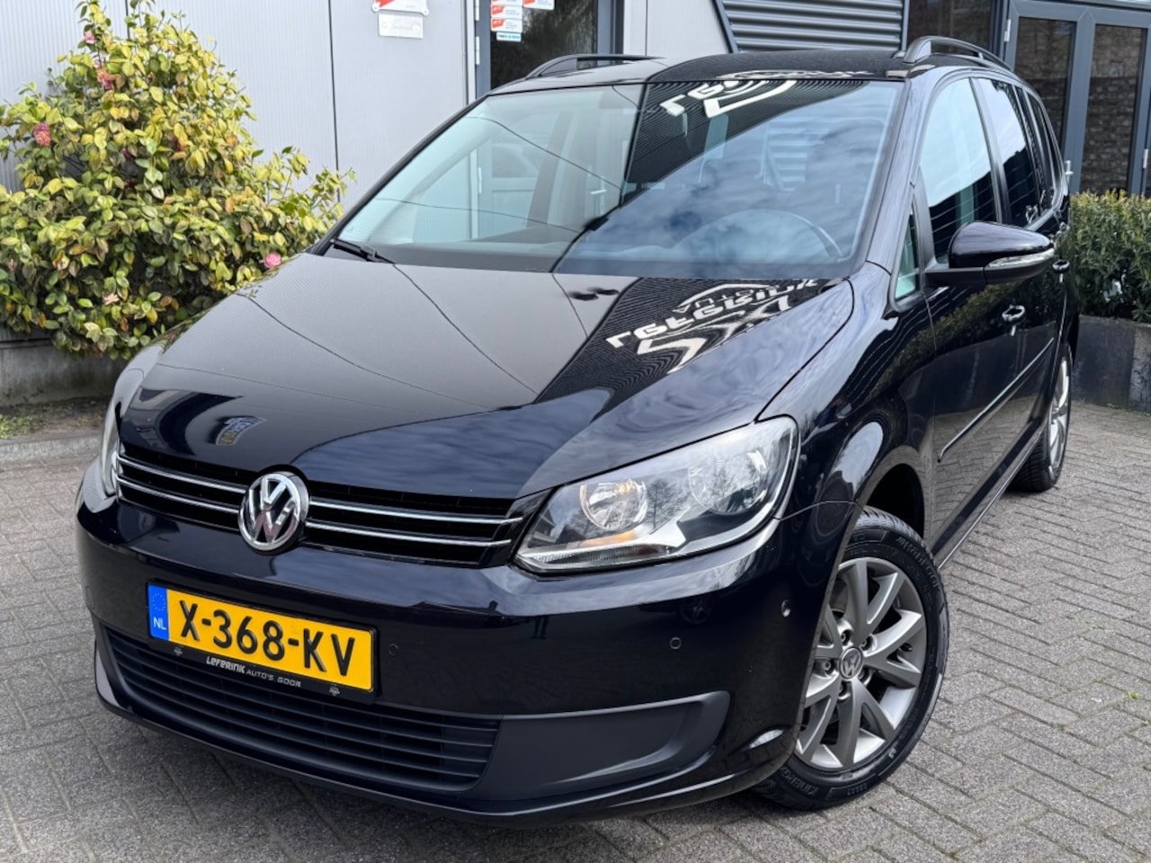 Volkswagen Touran - 1.4 TSI DSG / ARICO / 16INCH / TREKHAAK - AutoWereld.nl