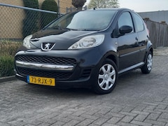 Peugeot 107 - 1.0-12v xs / 5 deurs/ Airco