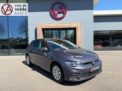 Volkswagen Polo - 1.0 TSI Life | Climate | 4-Season | Stoelverwarming | Carplay | Navi | Extra getint glas |