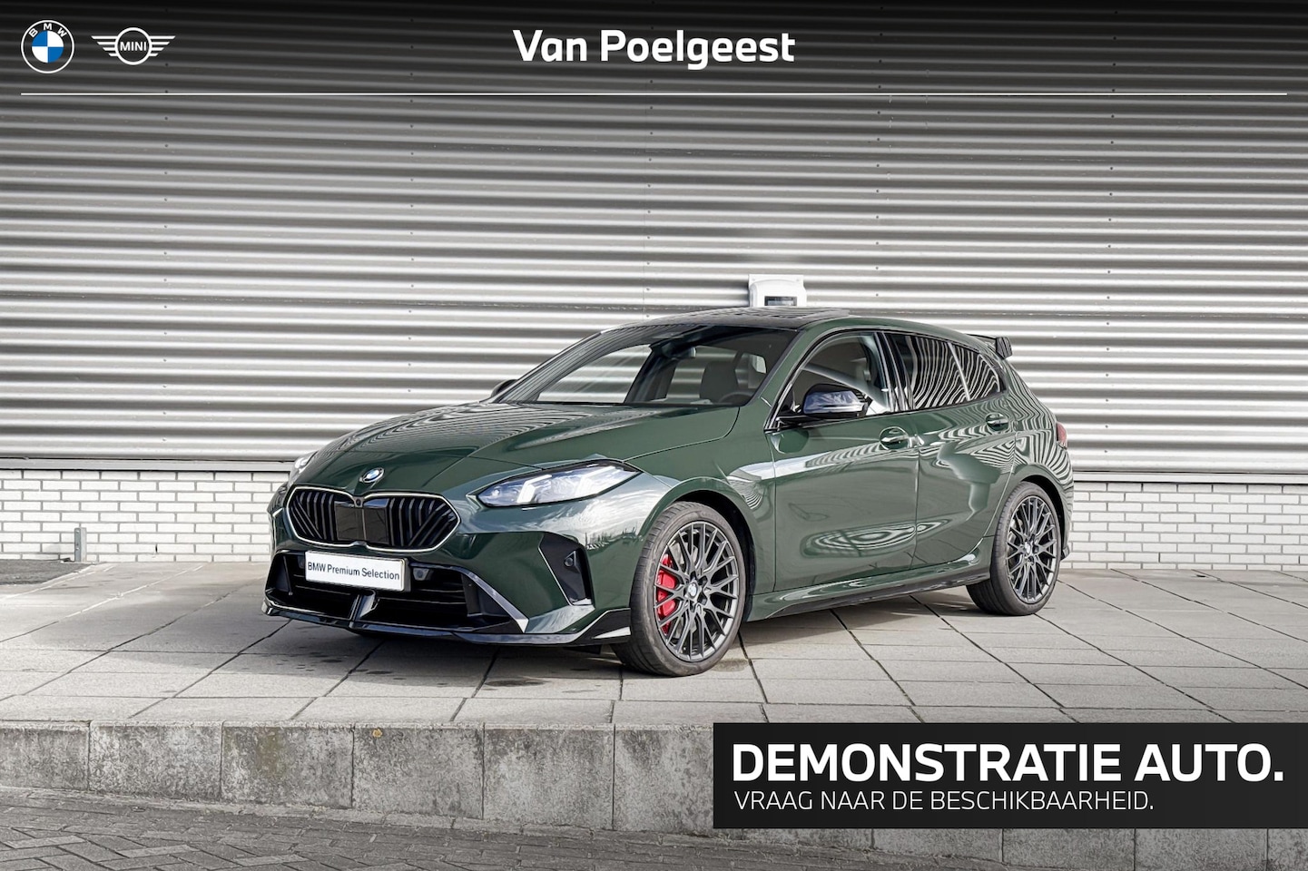 BMW 1-serie - 123 xDrive | M Performance Parts | | M Sport Pro | Innovation Pack | Panoramadak | Driving - AutoWereld.nl