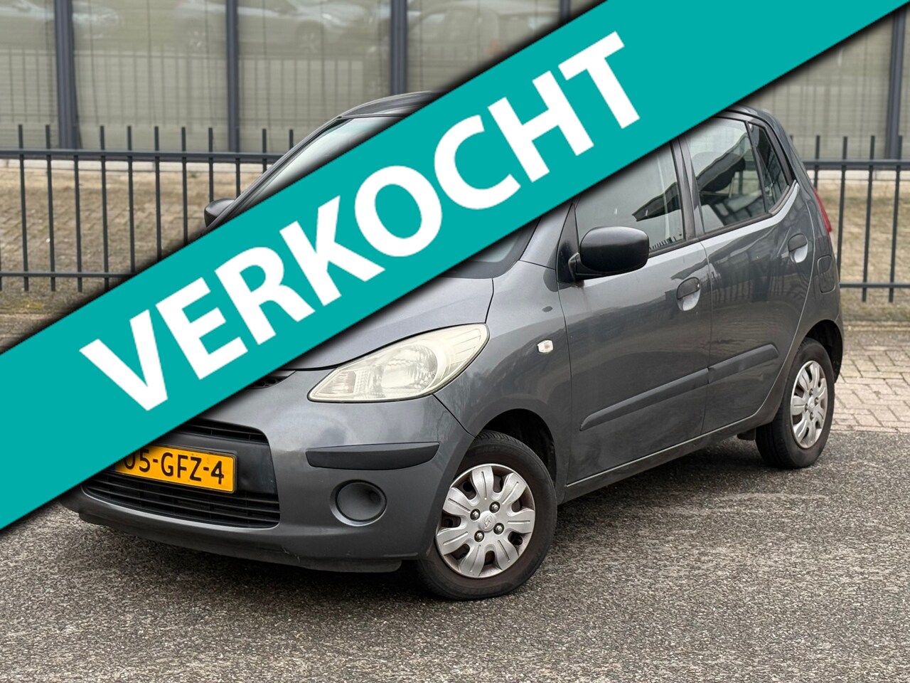 Hyundai i10 - 1.1 Active Airco / APK / 5Deurs - AutoWereld.nl