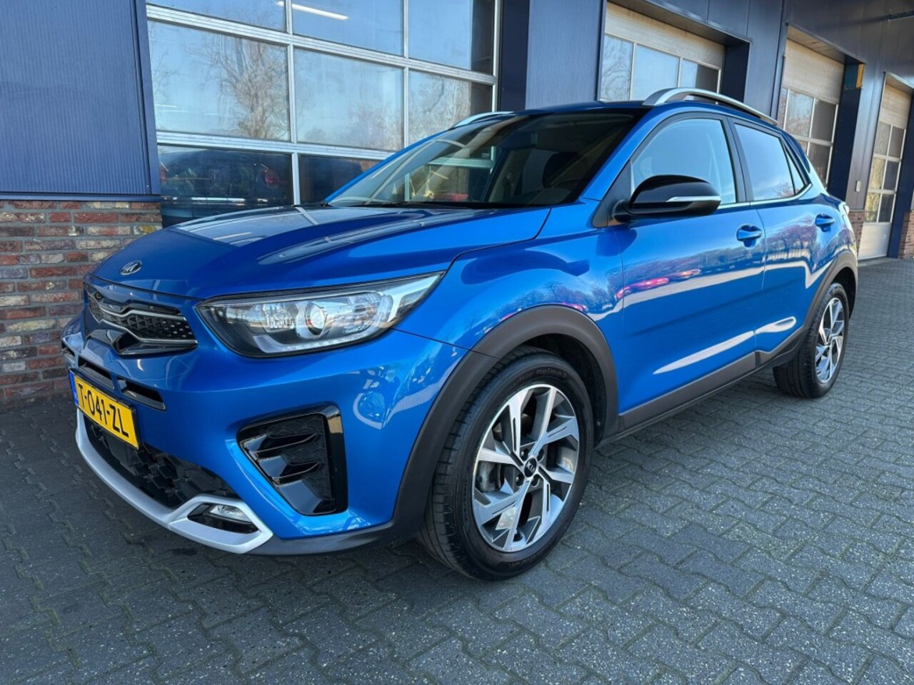 Kia Stonic - 1.0 T-GDi MHEV GT-Line 1.0 T-GDI MHEV GT-Line, Carplay, Automaat, Camera, Carplay, ALL IN prijs! - AutoWereld.nl