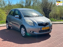 Toyota Yaris - 1.3 VVTi Sol NAP/AIRCO/5DRS