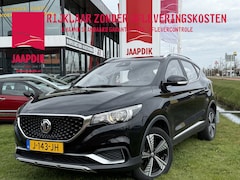 MG ZS - EV BWJ 2020 143 PK Luxury 45 kWh | NET BINNEN AUTOMAAT | SCHUIF PANO | LEDER | STOELVERW.