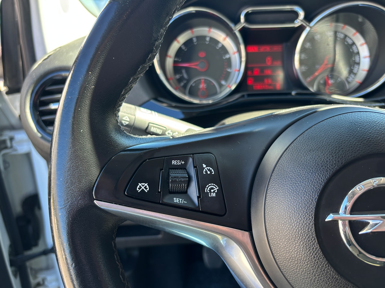 Opel ADAM - 1.4 Jam | 4 cilinder. Airco. Two-Tone.