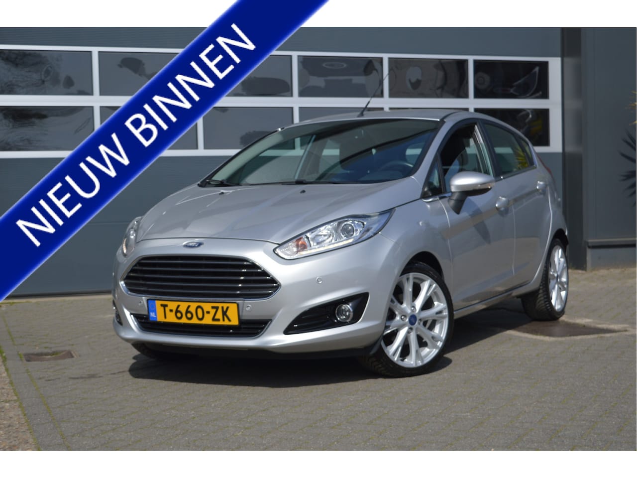 Ford Fiesta - 1.0 EcoBoost Titanium X | Nieuwe distributie/Stoelverw/PDC/Clima | - AutoWereld.nl