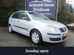 Volkswagen Polo - 1.2 EasylineAIRCO, 5 deurs, metallic, enz