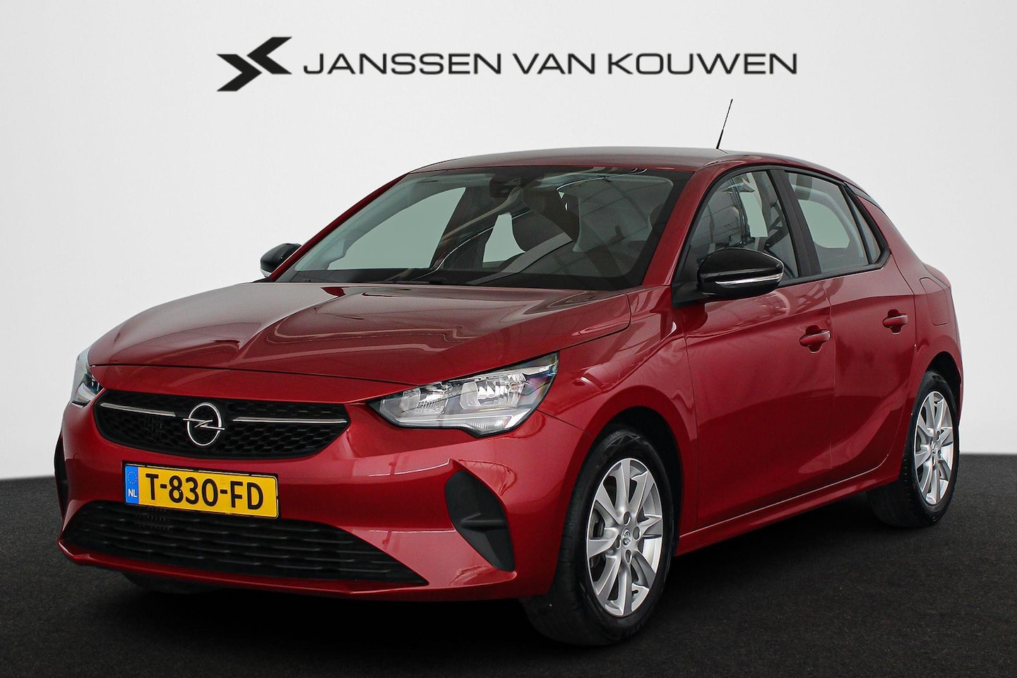 Opel Corsa - 1.2T Level 2 100PK Apple Carplay Airco 16" LMW - AutoWereld.nl