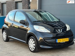 Peugeot 107 - 1.0-12V XR APK 3drs ZWART
