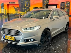 Ford Mondeo Wagon - 2.0 Vignale StoelMemory|Camera|Dodehoekdetectie