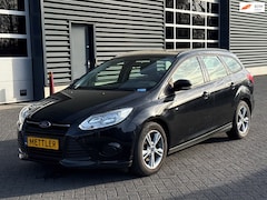 Ford Focus Wagon - 1.0 EcoBoost Edition, Cruise control, PDC, Navigatie