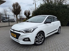 Hyundai i20 - 1.2 (4 cil.), Apple CarPlay, AIRCO, Cruise Control, Navigatie, Achteruitrijcamera, DAB, Bl