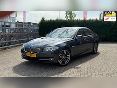 BMW 5-serie - 528i High Executive, Apk, Nap, Navi, Airco, Stoelvw, Elek pkt