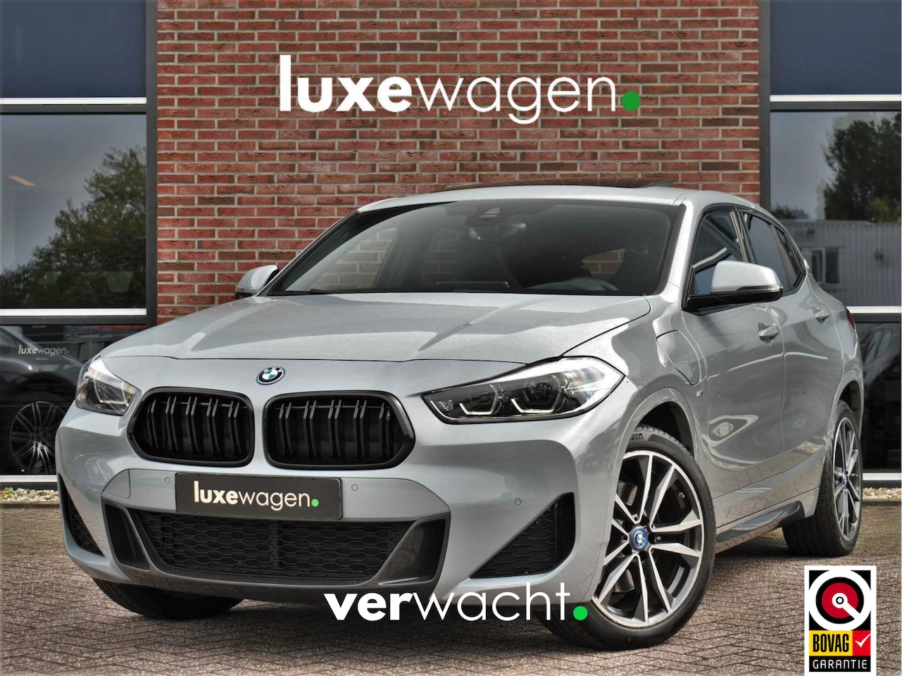 BMW X2 - xDrive25e M-Sport Pano M-zetels Camera El-klep 19inch - AutoWereld.nl