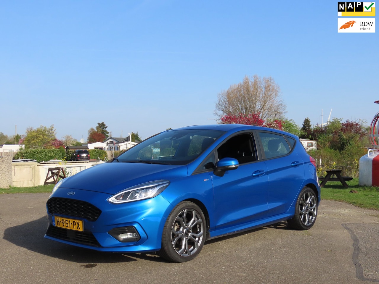 Ford Fiesta - 1.0 EcoBoost ST-Line X *NIEUWEBAK&KOPPELING *CARPLAY *CAMERA *KEYLESS *WINTERPAKKET - AutoWereld.nl
