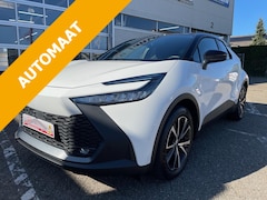 Toyota C-HR - 2.0 Plug-in Hybrid Bi-tone Apple Carplay
