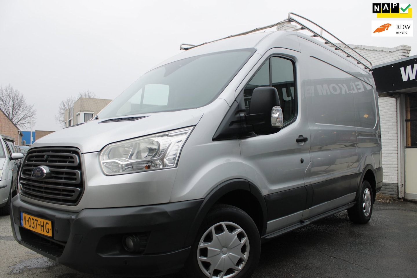 Ford Transit - 290 2.0 TDCI L2H2 Trend | Airco | Cruise control | Parkeersensor | Elec ramen | Nieuwe Dis - AutoWereld.nl