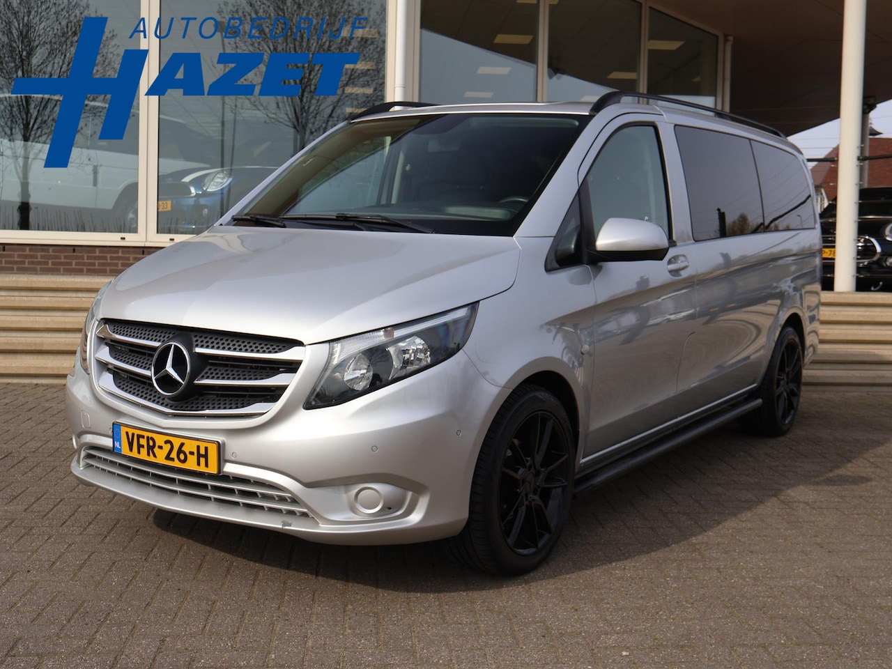 Mercedes-Benz Vito - 114 CDI 136 PK AUT. LANG DUBBEL CABINE + LEDER | 19 INCH LMV | TREKHAAK | NAVIGATIE - AutoWereld.nl