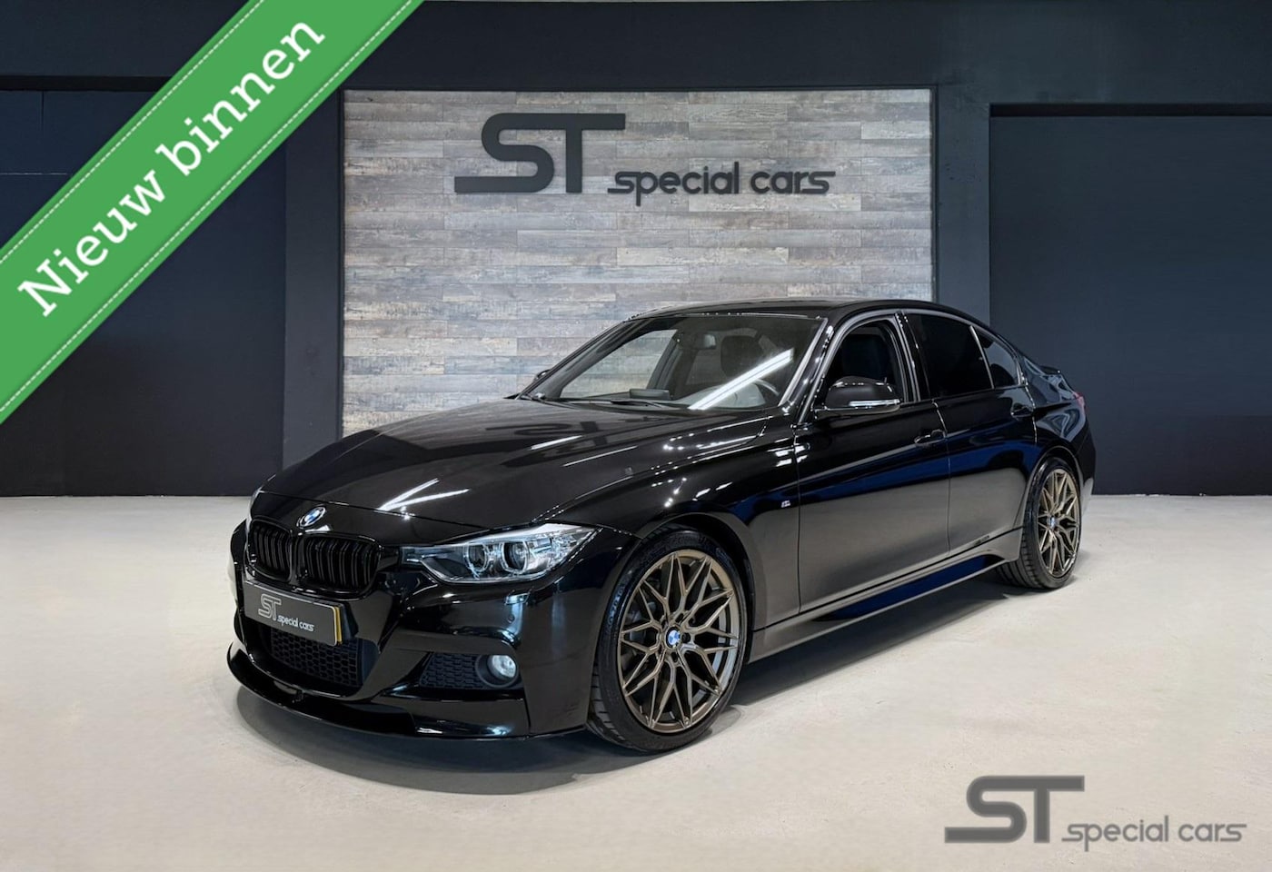 BMW 3-serie - 320i M Sport Edition|NAP|19 inch wielen - AutoWereld.nl