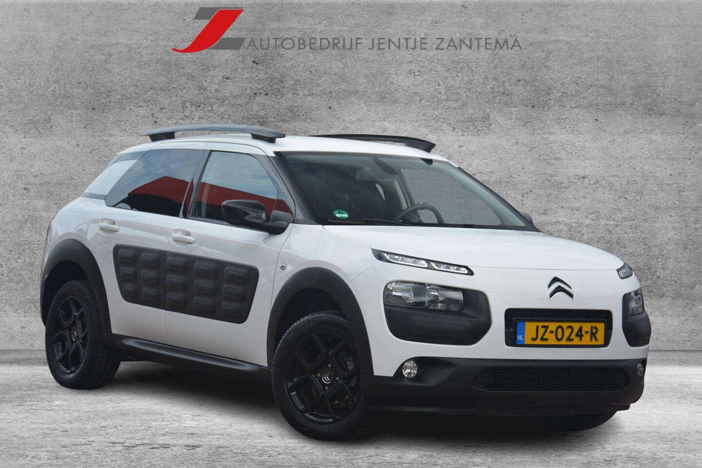 Citroën C4 Cactus - 1.2 PureTech Shine | Navigatie | Cruise-control | Elek.ramen | Clima | NL auto!! | Keurige - AutoWereld.nl