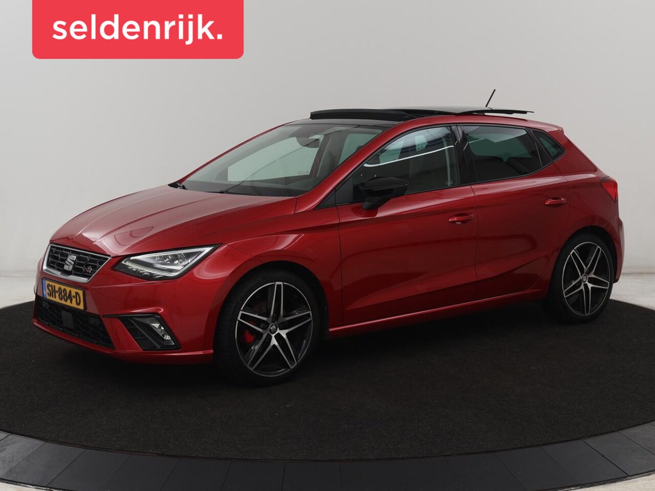 SEAT Ibiza - 1.5 TSI FR EVO Intens | Panoramadak | Adaptive cruise | Camera | Carplay | Full LED | 18'' - AutoWereld.nl