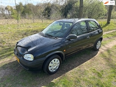 Opel Corsa - 1.0i-12V Strada APK 24-10-2026