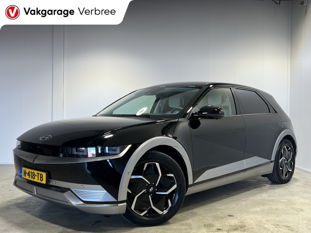 Hyundai IONIQ 5 - Lounge 73kWh | Navigatie/Android/Apple Carplay | LM Velgen 19" | Warmtepomp | Voorstoelen/ - AutoWereld.nl