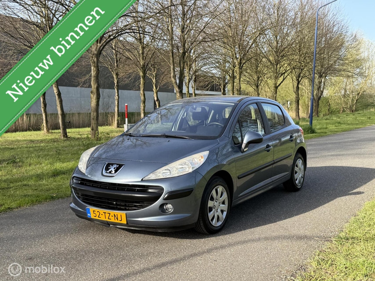 Peugeot 207 - 1.4-16V XT*NAP*NEW APK 04/27*PARKEERSENSOR*AIRCO - AutoWereld.nl