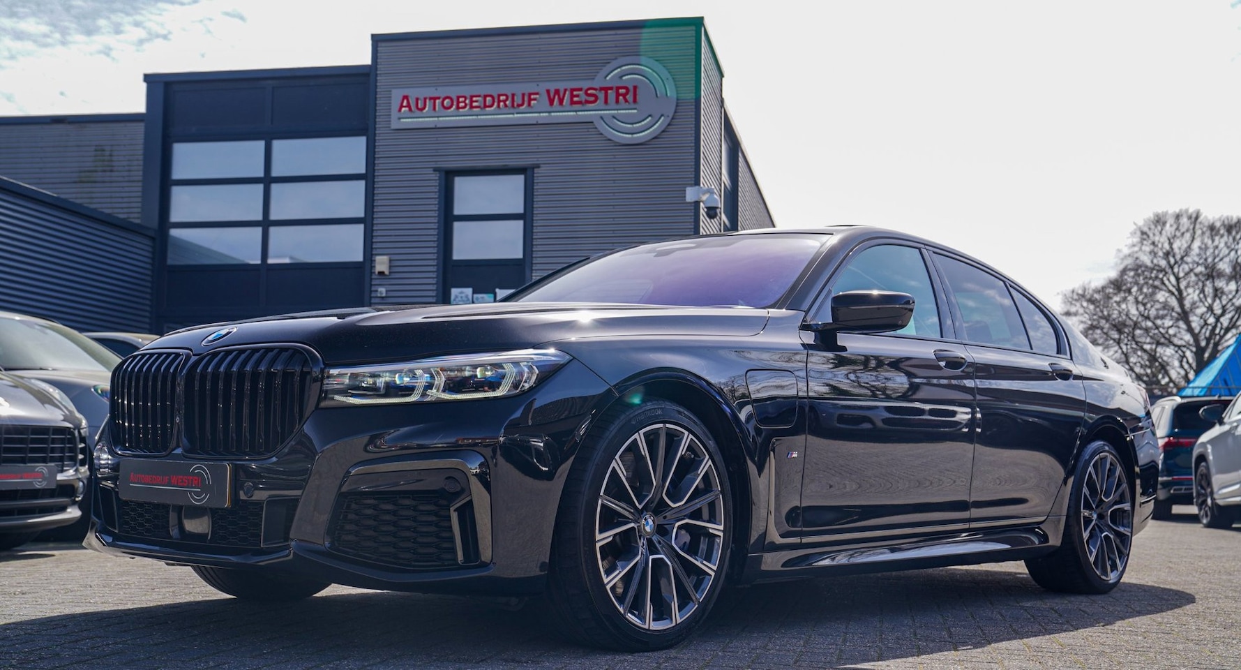 BMW 7-serie - 745e High Executive | Stoelverkoeling | Stuurwiel verwarming | Massage | Harman/Kardon - AutoWereld.nl