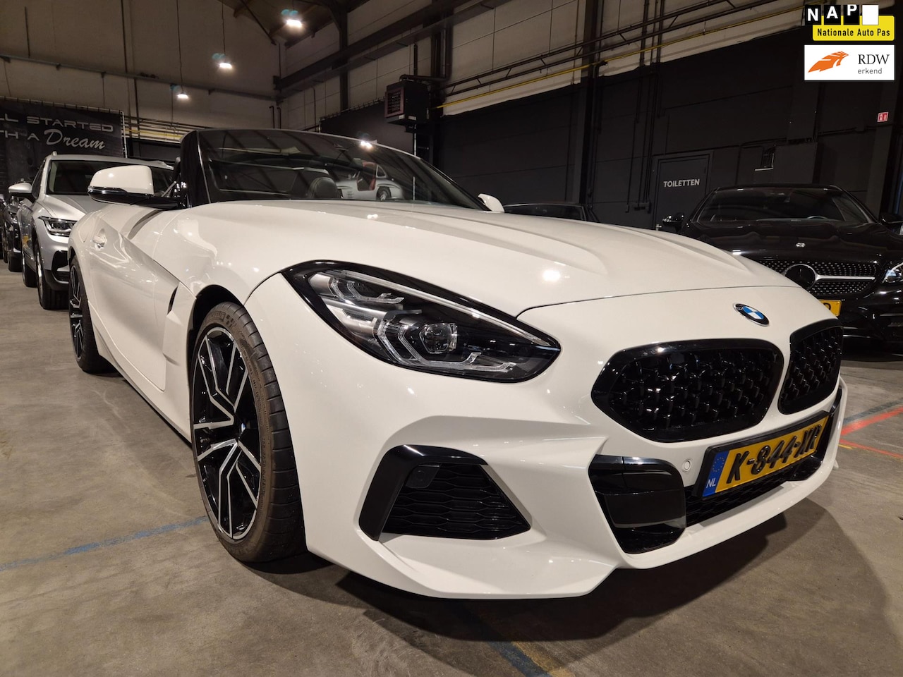 BMW Z4 Roadster - SDrive20i High Executive - M-Sport - Leder - Sportuitlaat - Harman Kardon - Stoel en Stuur - AutoWereld.nl
