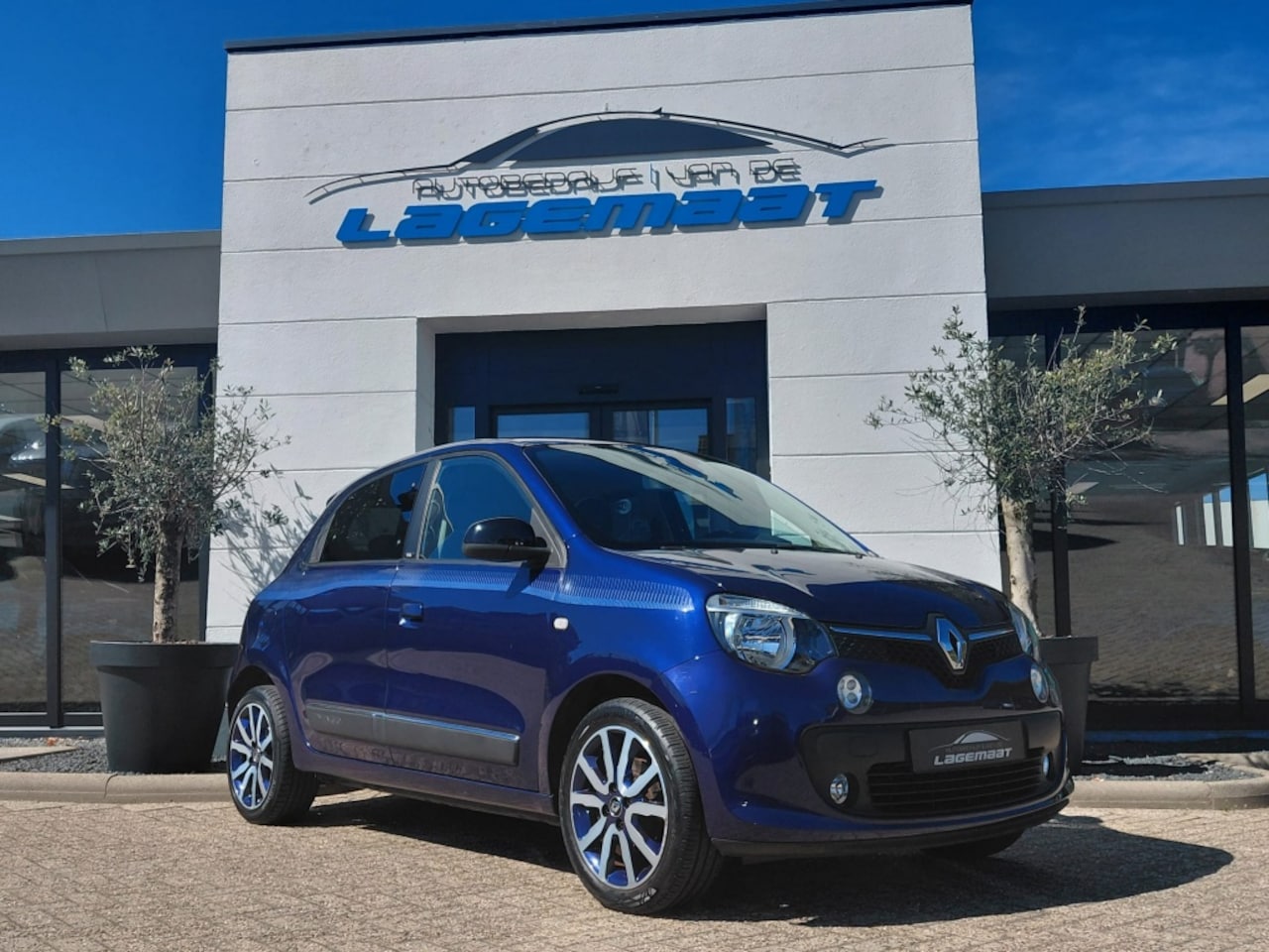 Renault Twingo - 1.0 SCe SS VIVA | Airco | Bluetooth | Cruise | - AutoWereld.nl