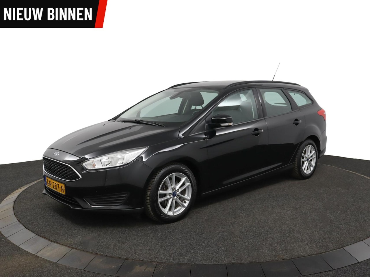Ford Focus Wagon - 1.0 Airco Cruise Trekhaak NW distributie - AutoWereld.nl