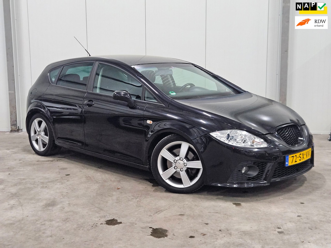 SEAT Leon - 2.0 TFSI Sport-up 2.0 TFSI Sport-up - AutoWereld.nl