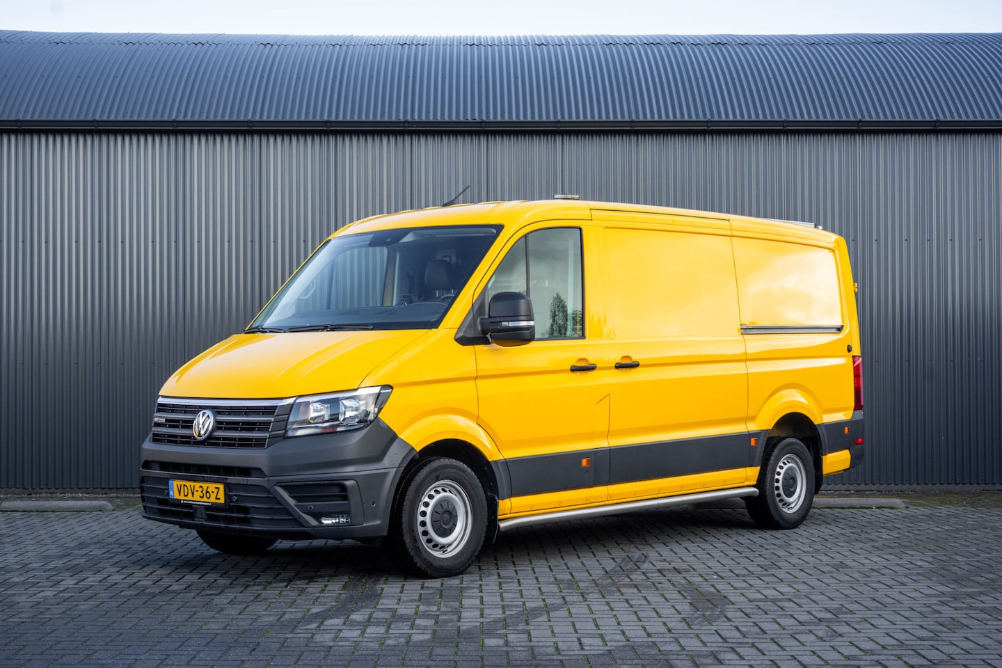 Volkswagen Crafter - 4 MOTION L3H2 | 141 PK | Cruise | Camera | PDC | Zijschuifdeur L+R | Airco - AutoWereld.nl