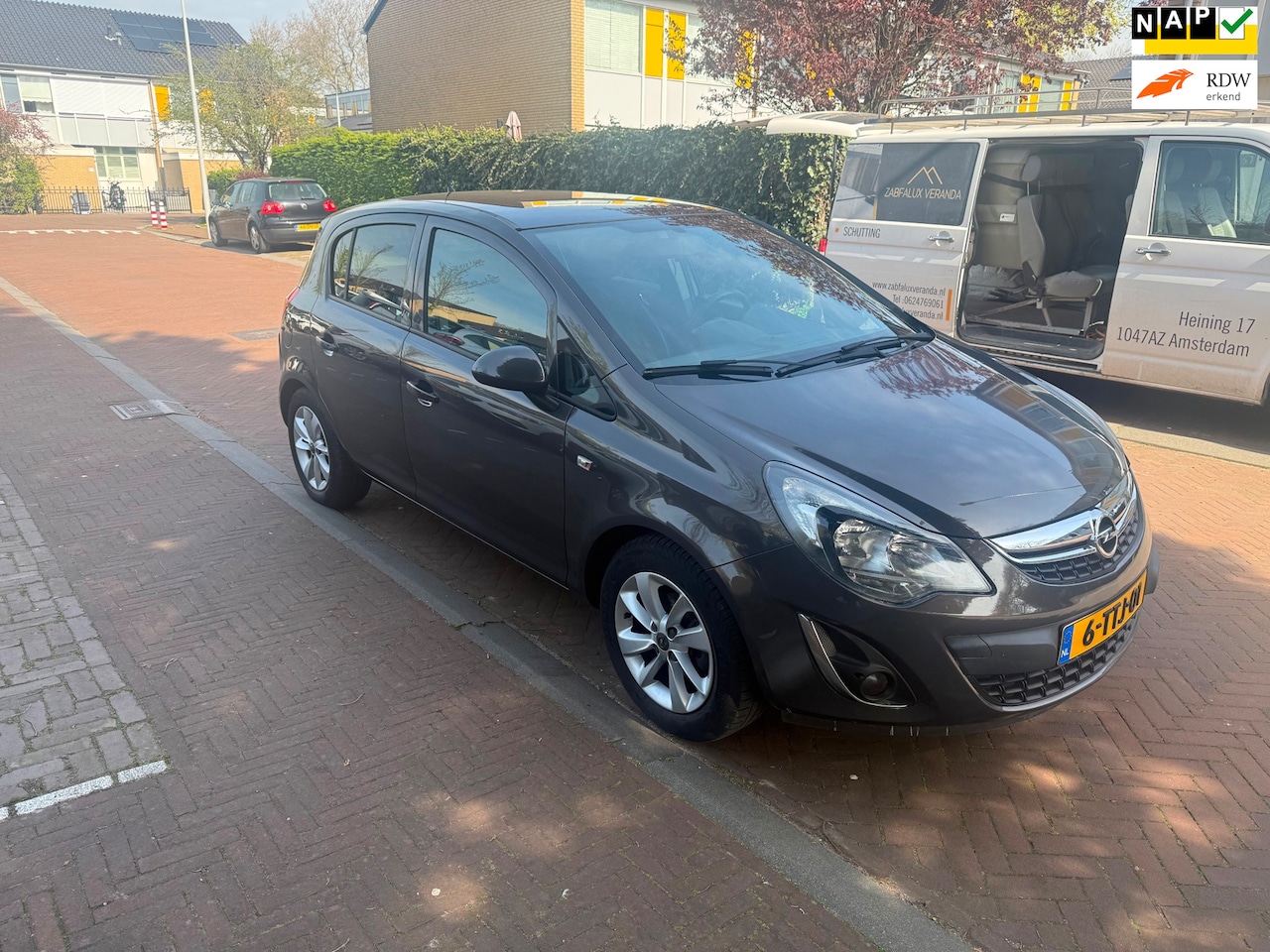 Opel Corsa - AUTOMAAT / 110.000 NAP / Nieuw APK / Bouwjaar 2014 - AutoWereld.nl