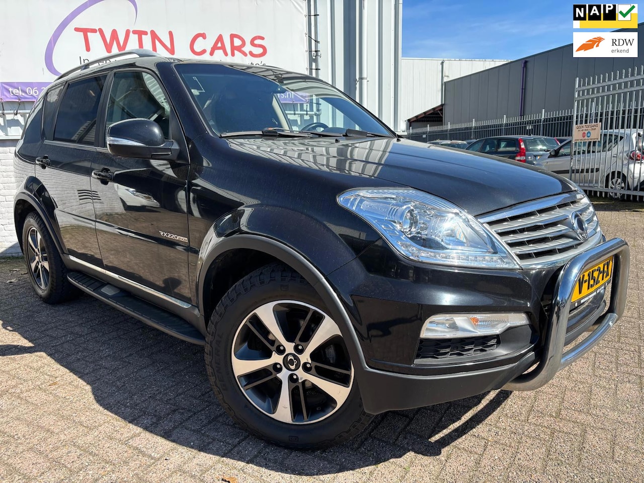 SsangYong Rexton - RX 220 e-XDI Executive Leer Navi Automaat - AutoWereld.nl