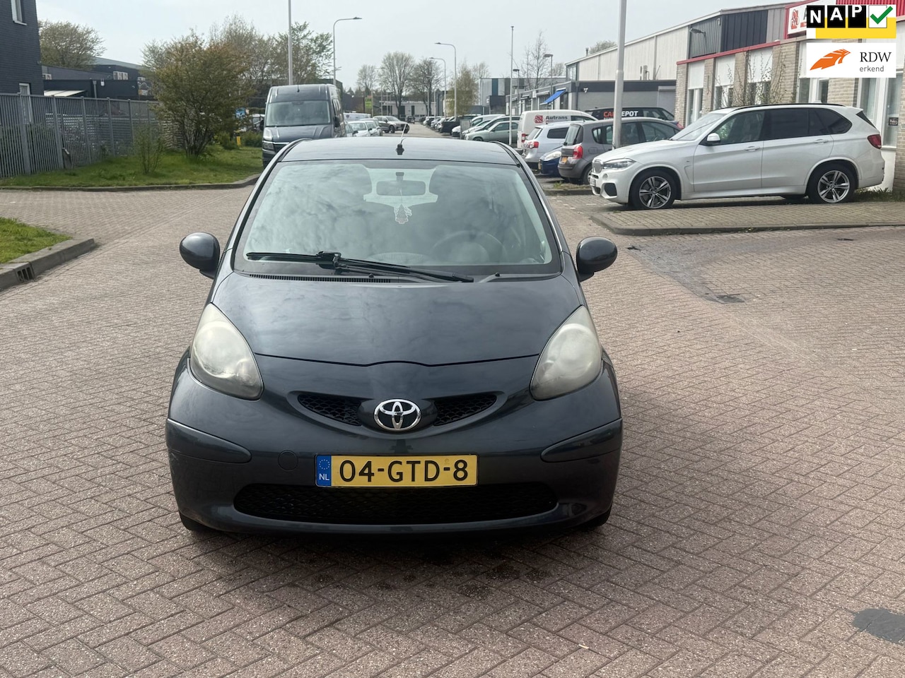 Toyota Aygo - 1.0-12V + - AutoWereld.nl