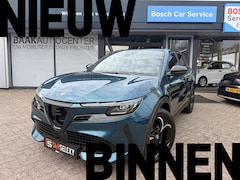 Alfa Romeo Junior - 1.2 T Hybrid Speciale | 360 | 18" | Navi