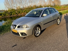 SEAT Ibiza - 1.4-16V Signo Grote Beurt Gehad