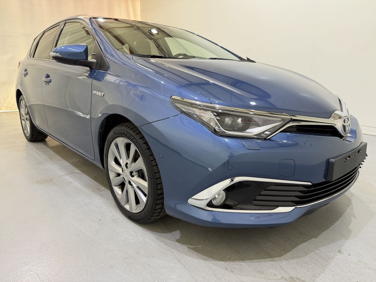Toyota Auris - HB 1.8 Hybrid Dynamic Aut. - AutoWereld.nl