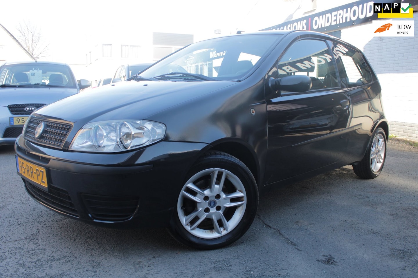 Fiat Punto - 1.2-16V SportSound |Airco | Elec ramen | Lm velgen - AutoWereld.nl