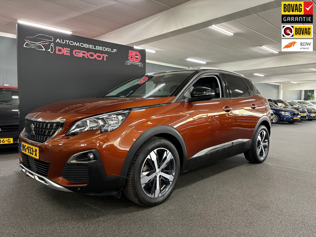 Peugeot 3008 - 1.2 PureTech Allure/ Automaat/ Afneembare trekhaak/ Virtual dashboard - AutoWereld.nl