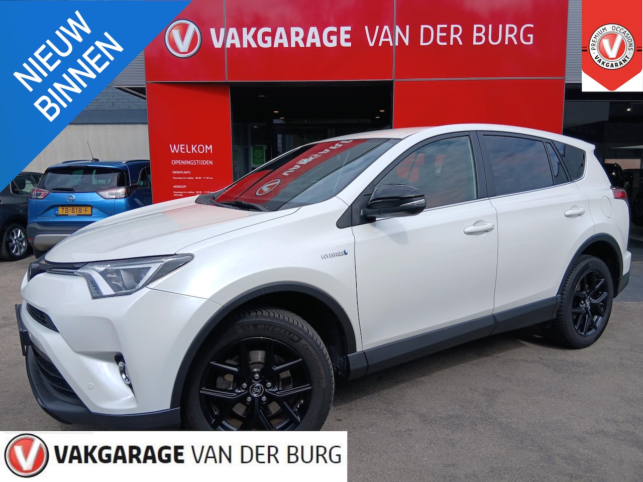 Toyota RAV4 - 2.5 Hybrid Black Edition 2.5 Hybrid Black Edition - AutoWereld.nl