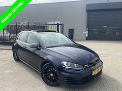 Volkswagen Golf - 2.0 TDI GTD Sport&Sound Camera Panorama