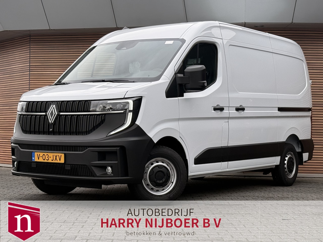 Renault Master - T35 2.0 dCi 130 L2H2 Advance 2x Schuifdeur / Camera / Trekhaak / Betimmering - AutoWereld.nl
