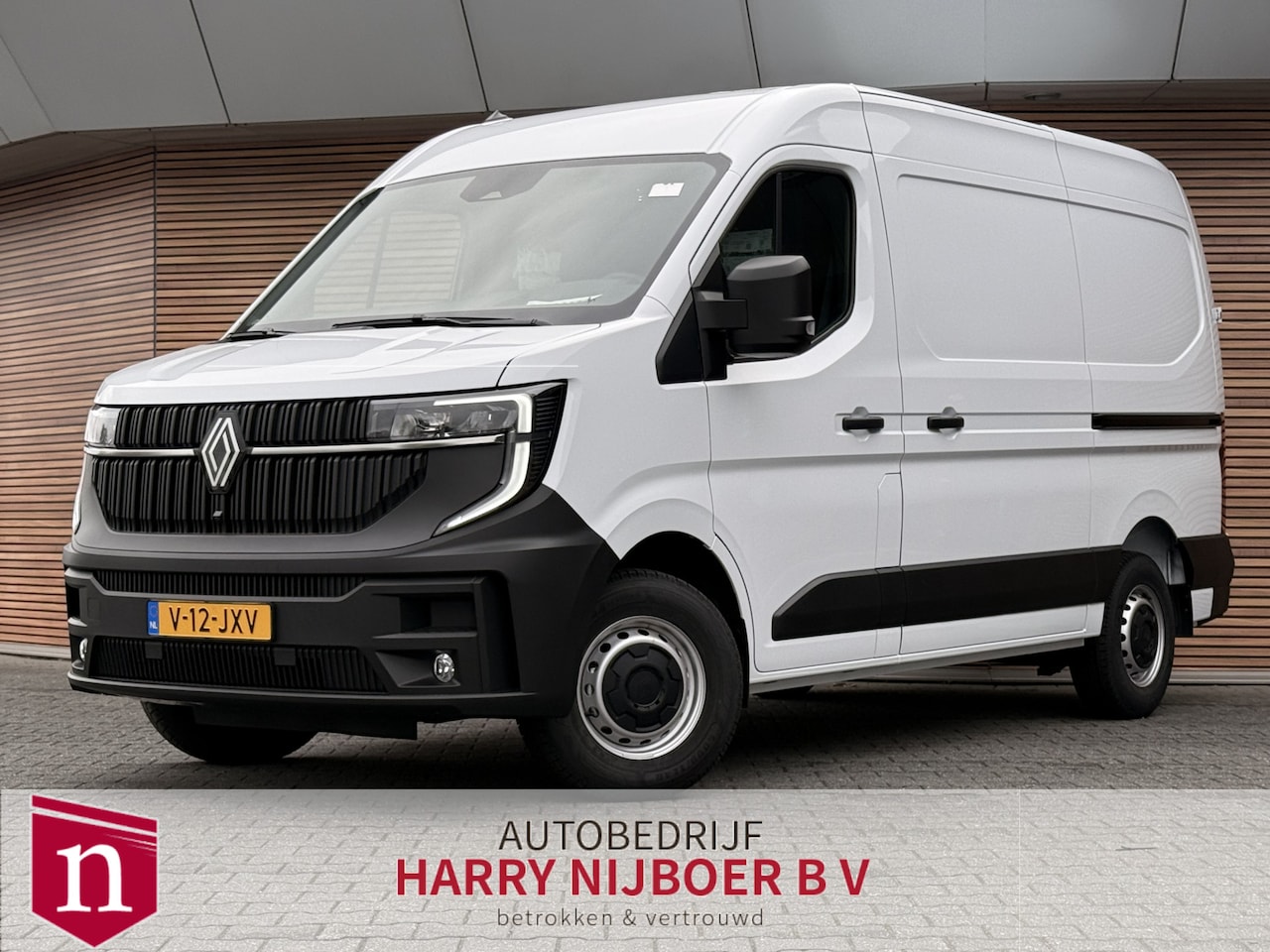Renault Master - T35 2.0 dCi 130 L2H2 Advance 2x Schuifdeuren / Navi / Clima / Camera - AutoWereld.nl