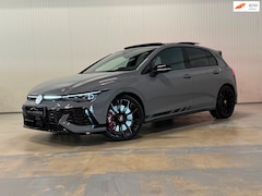 Volkswagen Golf - 2.0 TSI GTI Clubsport| HUD | IQ LIGHTS | PANO | HARMAN KARDON | FACELIFT