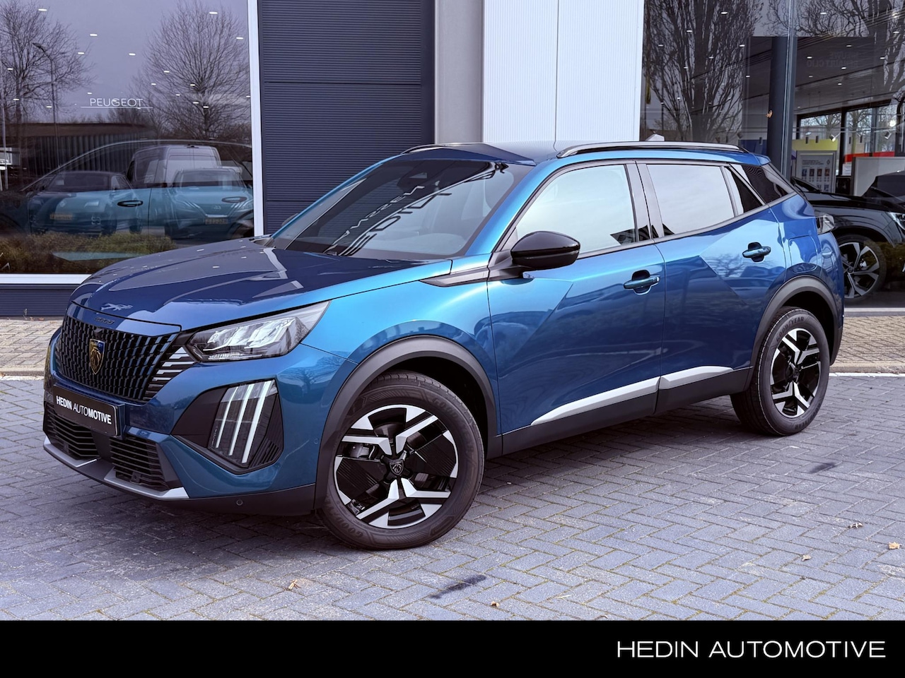 Peugeot 2008 - 1.2 Hybrid 145 Allure | Binnenkort Beschikbaar in onze showroom | - AutoWereld.nl