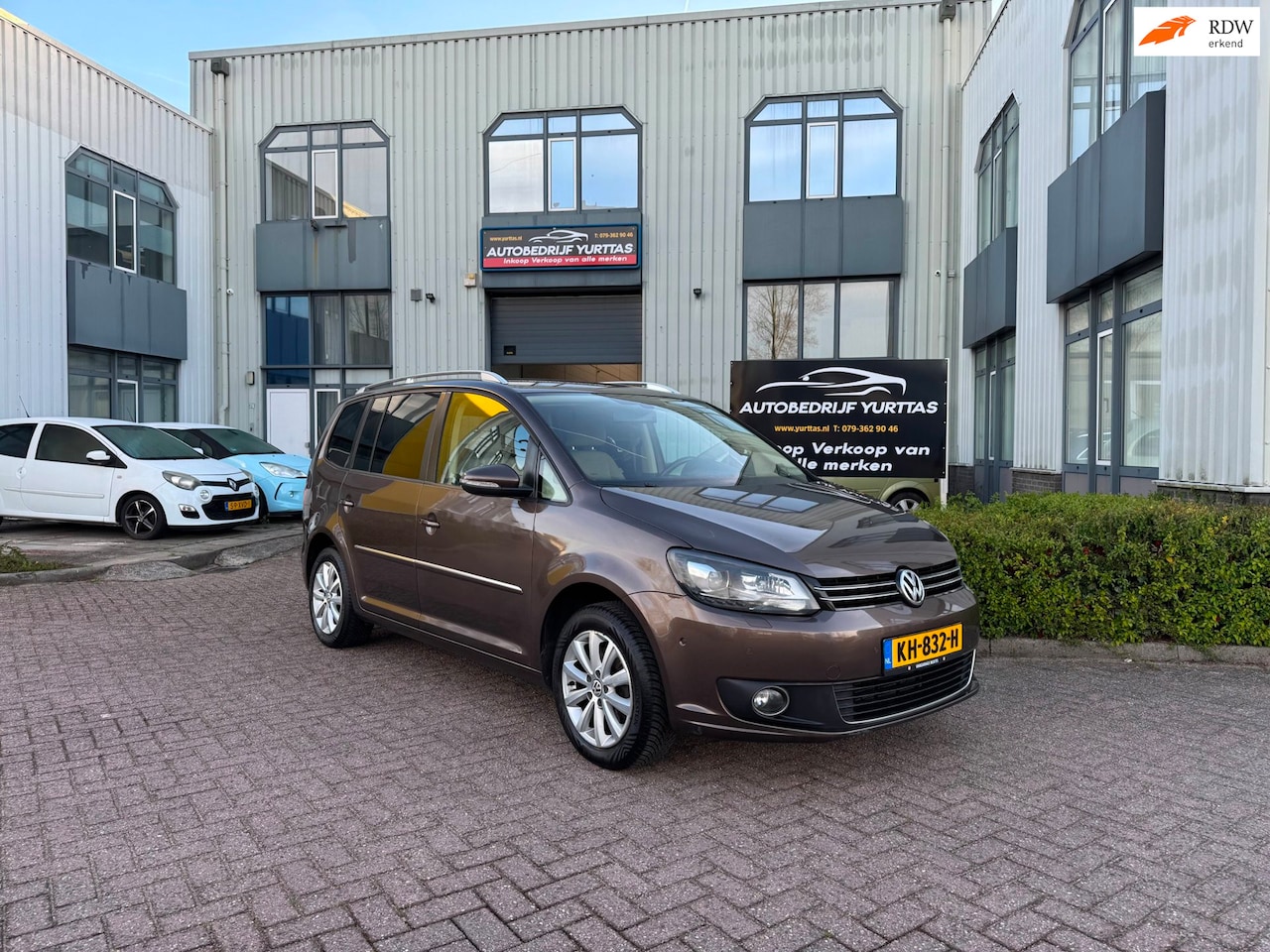 Volkswagen Touran - 1.4 TSI Highline 7p. 1.4 TSI Highline 7 PERSOONS!! AUT!! - AutoWereld.nl